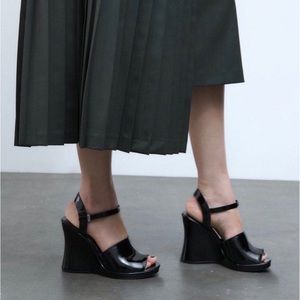 Zara Patient wedge